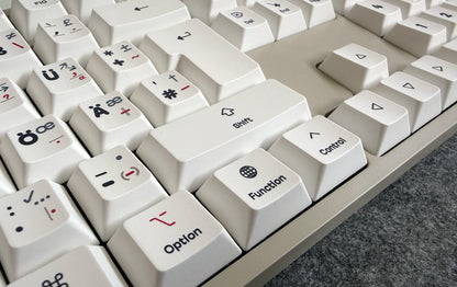 TypoTasten für MacOS auf Keychron C2 Pro 8K